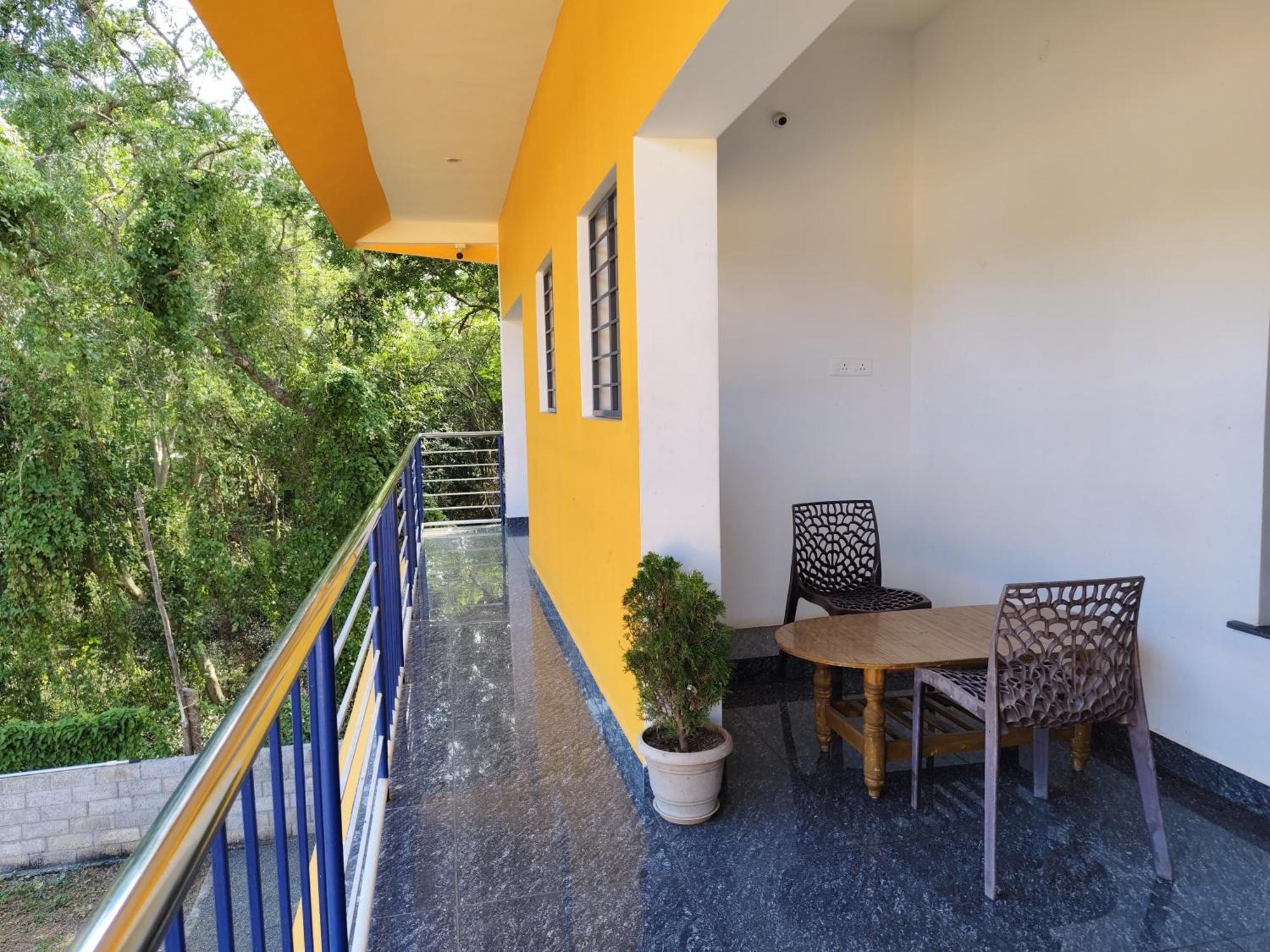 De' Capital Hotel Puducherry Zewnętrze zdjęcie