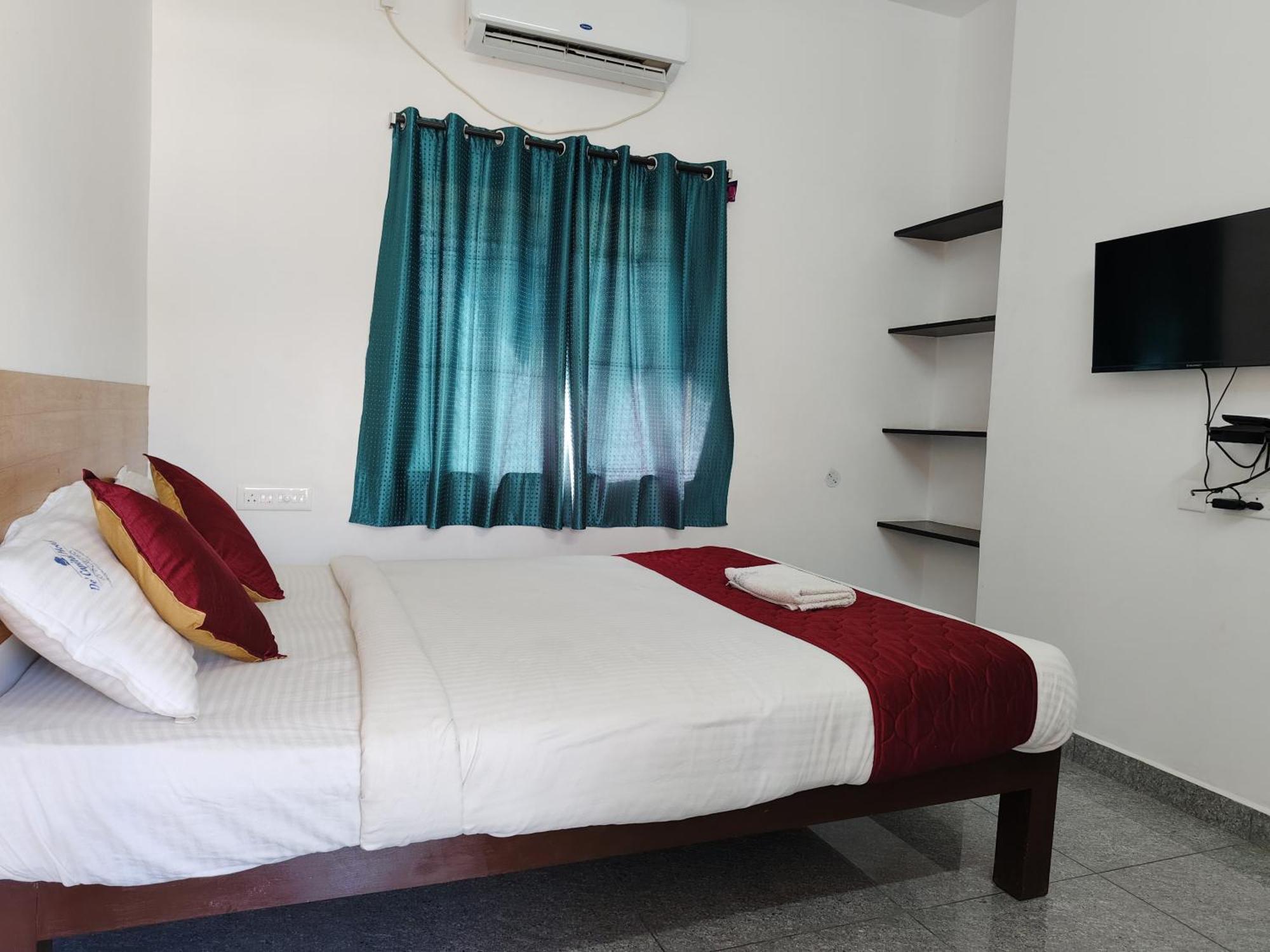 De' Capital Hotel Puducherry Zewnętrze zdjęcie