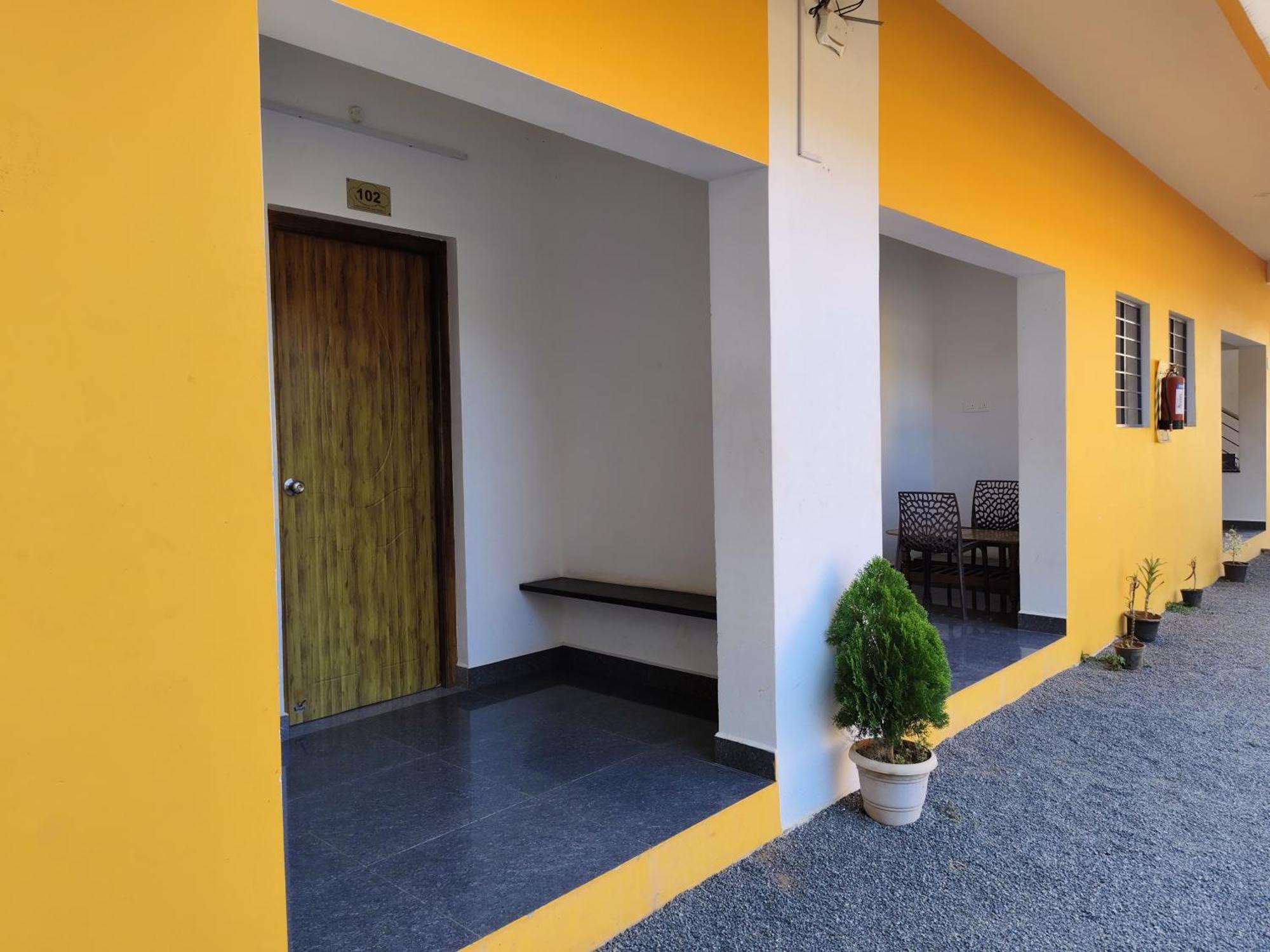 De' Capital Hotel Puducherry Zewnętrze zdjęcie