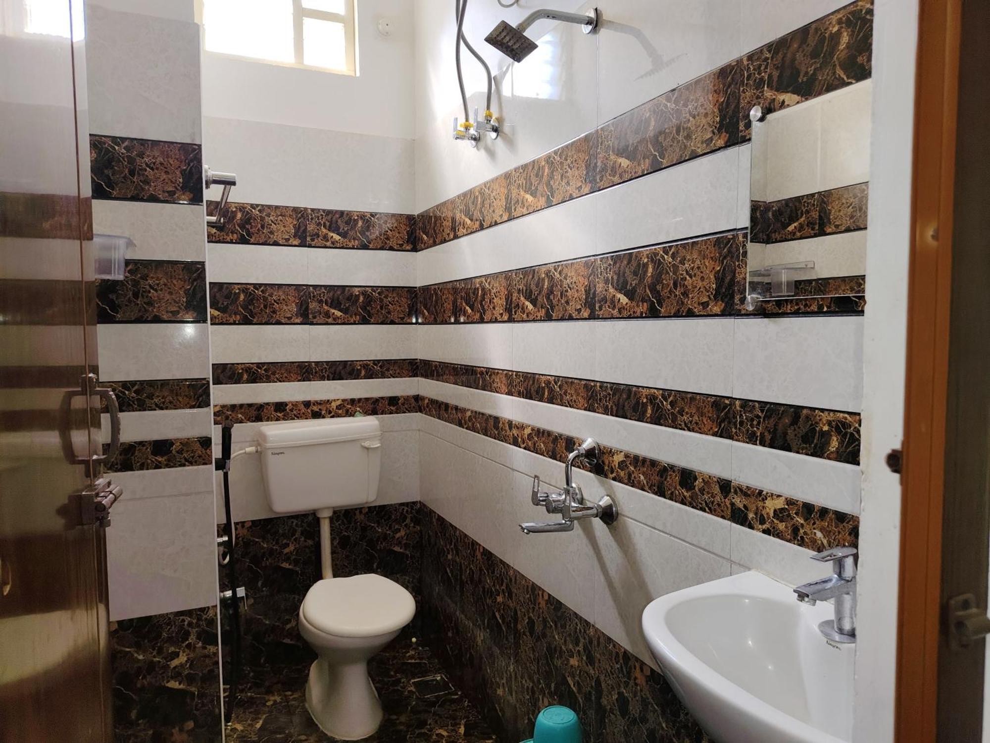 De' Capital Hotel Puducherry Zewnętrze zdjęcie